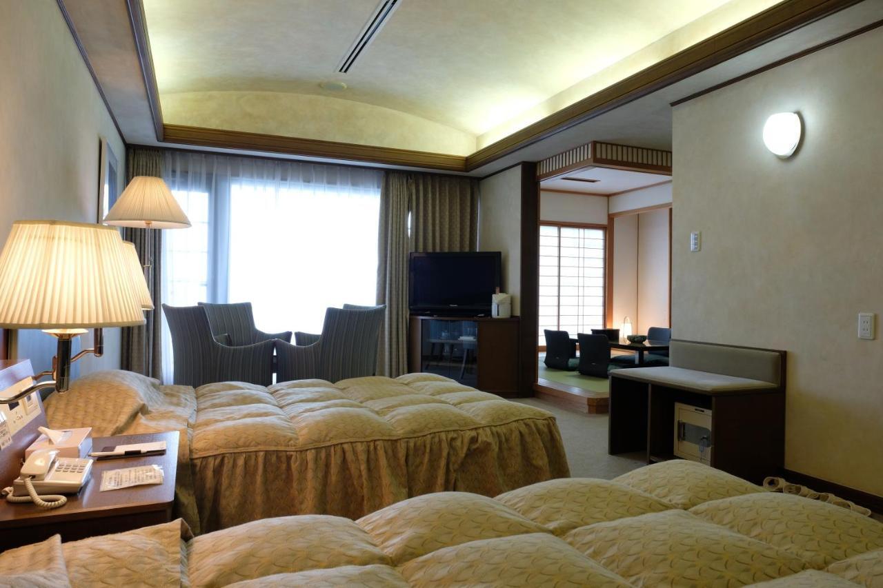 Hotel Riviera Shishikui Kaiyo Eksteriør billede